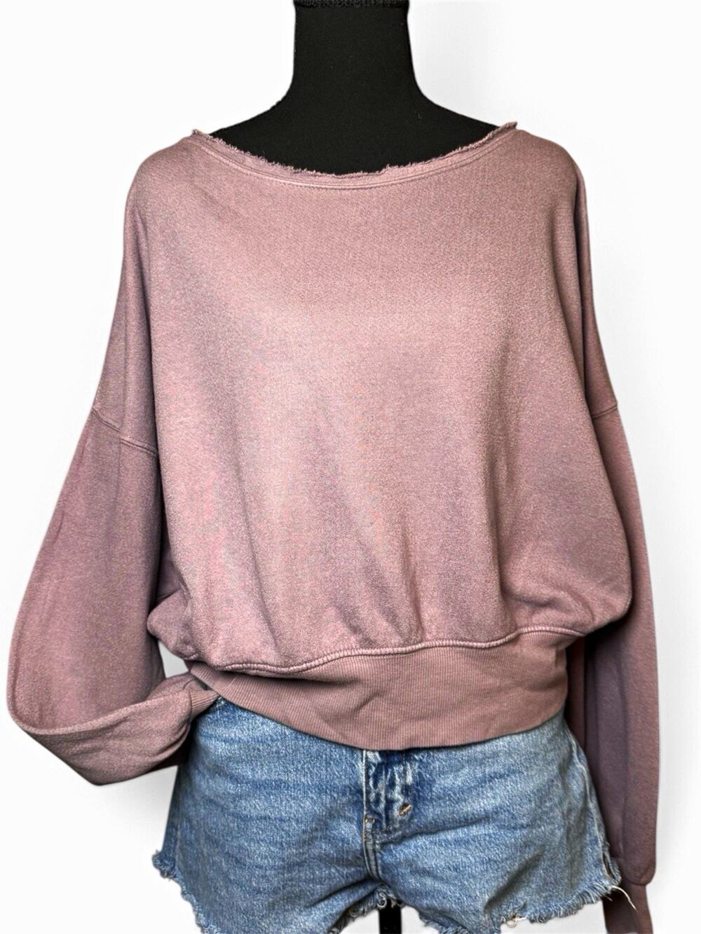 By Together Mauve Frayed Crew Neck Fleece Pullover Sweatshirt Women’s L